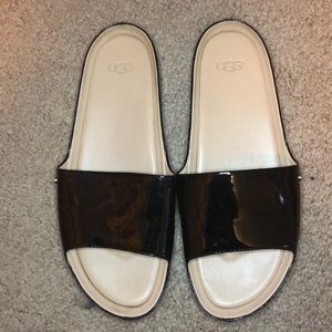 Women’s size 8 patent leather UGG slides